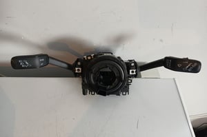 VW PASSAT B8 PRZEŁĄCZNIK ZESPOLONY 3Q0953521P