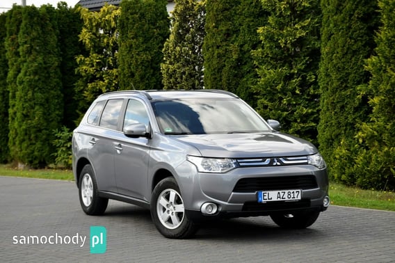 Mitsubishi Outlander SUV 2013