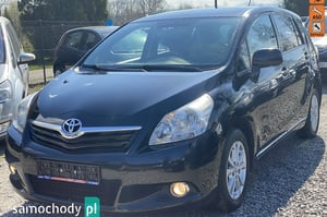 Toyota Verso Minivan 2011