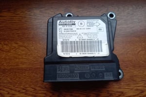 CITROEN BERLINGO III LIFT MODUŁ SENSOR PODUSZEK 9803917388