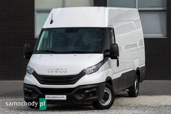 IVECO Daily Furgon 2023