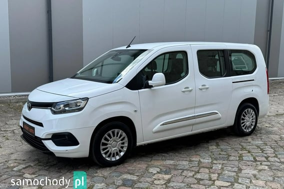 Toyota Proace City Minivan 2020