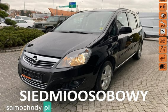 Opel Zafira Minivan 2012