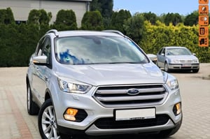 Ford Kuga SUV 2017