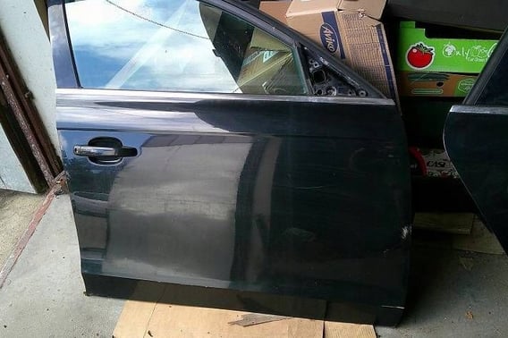 AUDI A4 B8 DRZWI PRZÓD PRAWE KOMPLETNE LZ9Y