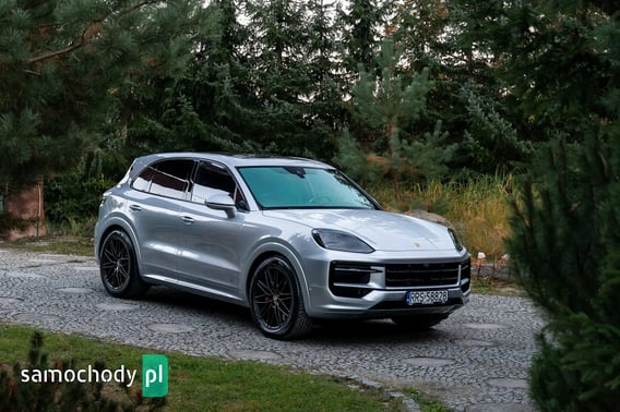 Porsche Cayenne SUV 2024
