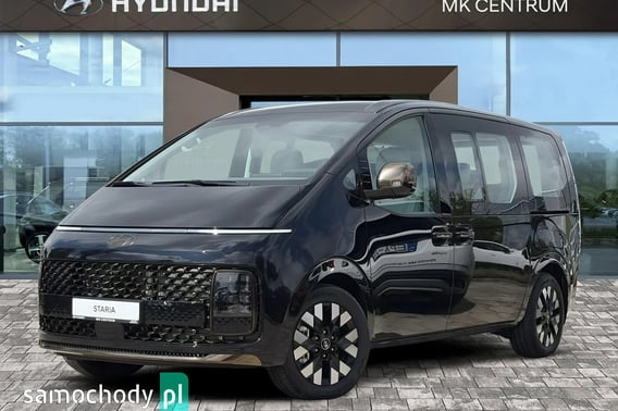 Hyundai Staria Van 2025