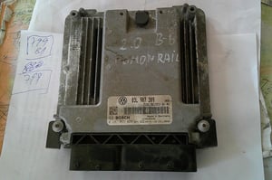 VW PASSAT B6 2,0TDI STEROWNIK SILNIKA 03L906309