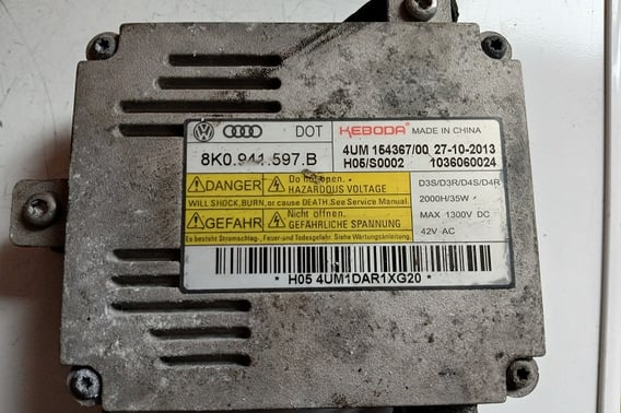AUDI A3 S3 8V PRZETWORNICA LAMPY XENON 8KO941597B