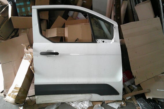 FORD TRANSIT CONNECT MK2 DRZWI PRZÓD PRAWE 5D
