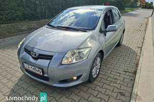 Toyota Auris Hatchback 2010