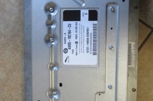 JAGUAR XF LIFT WZMACNIACZ AUDIO AW93-19C164-CU