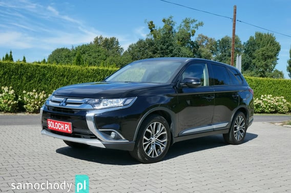 Mitsubishi Outlander SUV 2016
