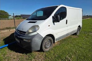 Opel Vivaro Furgon 2004