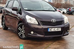 Toyota Verso Minivan 2010