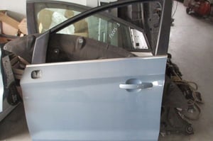 FORD KUGA MK1 DRZWI PRZÓD LEWE/PRAWE M8