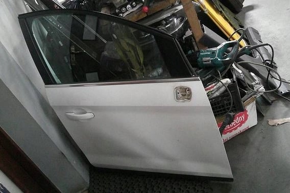 FORD KUGA MK1 DRZWI PRZÓD PRAWE 58
