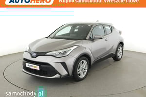 Toyota C-HR SUV 2021
