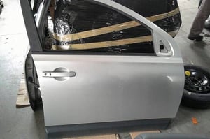 NISSAN QASHQAI J10 DRZWI PRZÓD PRAWE KYO G