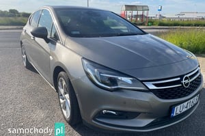 Opel Astra Hatchback 2017