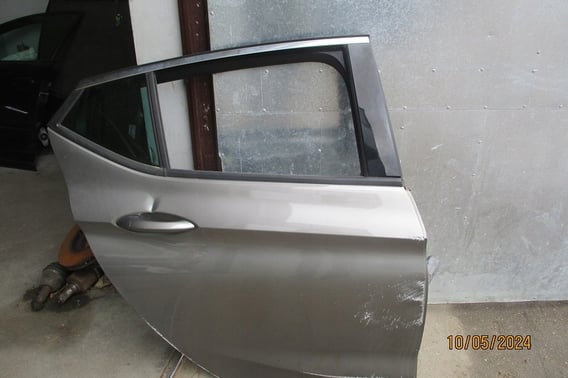 OPEL ASTRA K HB DRZWI TYŁ PRAWE Z41W