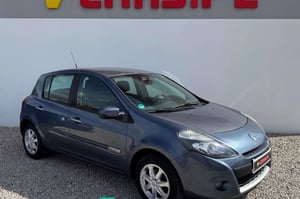 Renault Clio Crossover 2011