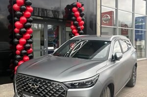 Osobowe Tiggo 8 SUV 2025