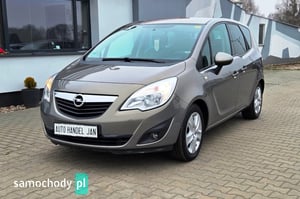 Opel Meriva Hatchback 2011