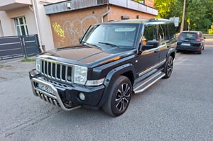 Jeep Commander SUV 2008