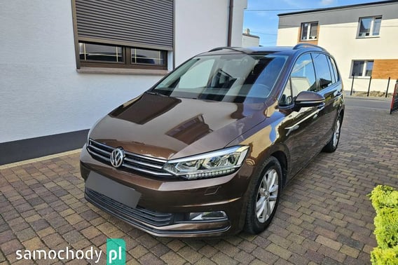 Volkswagen Touran Minivan 2016