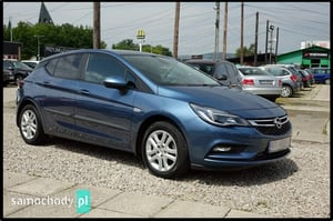 Opel Astra Hatchback 2017