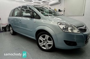 Opel Zafira Minivan 2009
