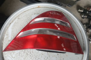 MERCEDES W222 LAMPA TYŁ LEWA A2208200164