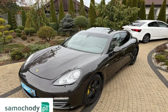 Porsche Panamera Sedan 2012