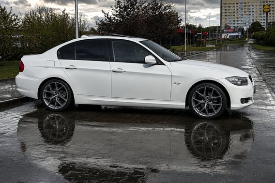 BMW 3 Seria Sedan 2011