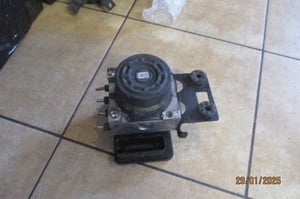 OPEL VIVARO B POMPA ABS 476605919R