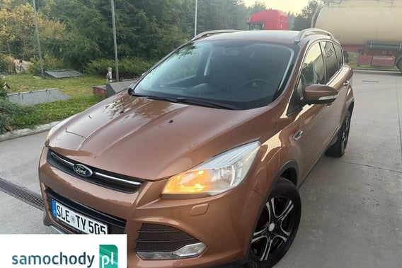 Ford Kuga SUV 2014