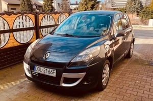 Renault Scenic Minivan 2009