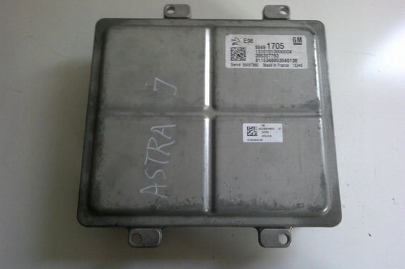 OPEL ASTRA J MODUŁ STEROWNIK SILNIKA 554911705