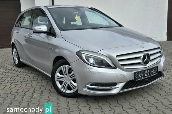 Mercedes-Benz B-Klasa Minivan 2012