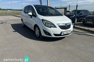 Opel Meriva Minivan 2012