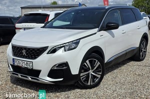 Peugeot 5008 Minivan 2017
