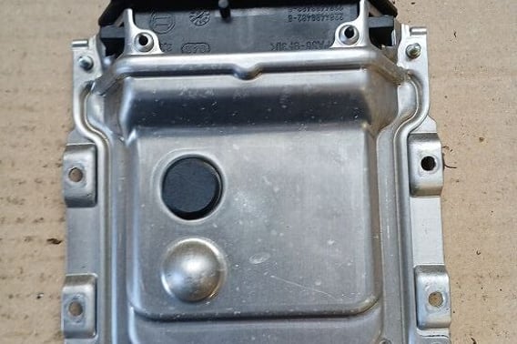 FORD FIESTA MK8 MODUŁ STEROWNIK SILNIKA F1BA-12B684-DA