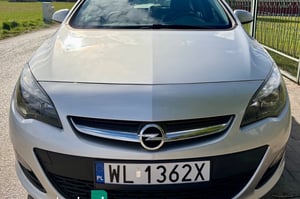 Opel Astra Hatchback 2014