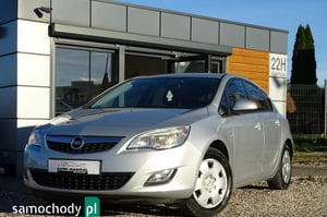 Opel Astra Hatchback 2010