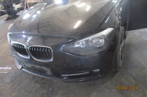 BMW 1 F20 118I  LAMPA BŁOTNIK PAS PRZÓD 475