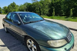 Opel Omega Sedan 2002