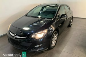 Opel Astra Hatchback 2015