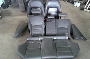 JAGUAR XE X760 FOTELE KANAPA BOCZKI SKÓRA KOMPLET EU 20R