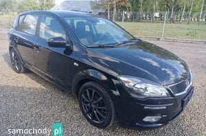 Kia Ceed Hatchback 2012
